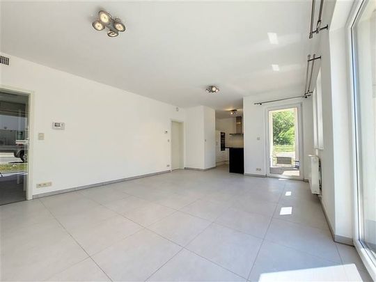 Appartement te huur - Foto 1