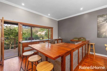 Charming Cottage! - Photo 5