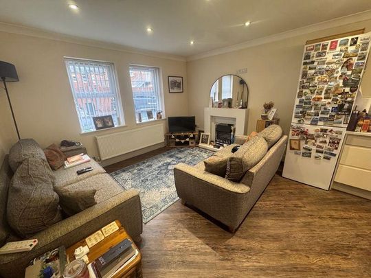 2 bedroom apartment to rent - Photo 1