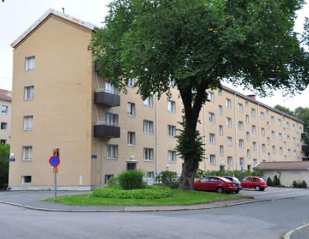 Trestegsgatan 2F - Foto 1