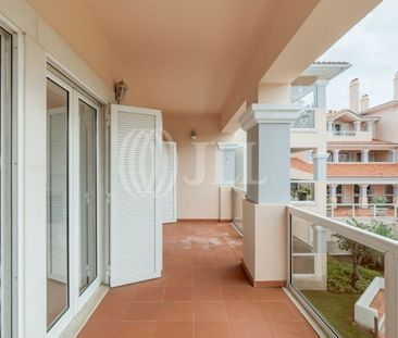 4 room luxury Flat for rent in Cascais, Lisbon - Photo 6