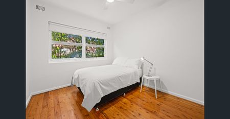 Modern Furnished Apartment - Photo 2