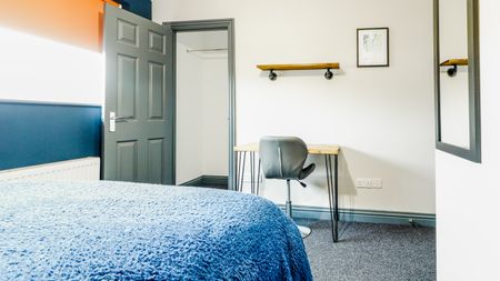 25 Glebe Road - Photo 5