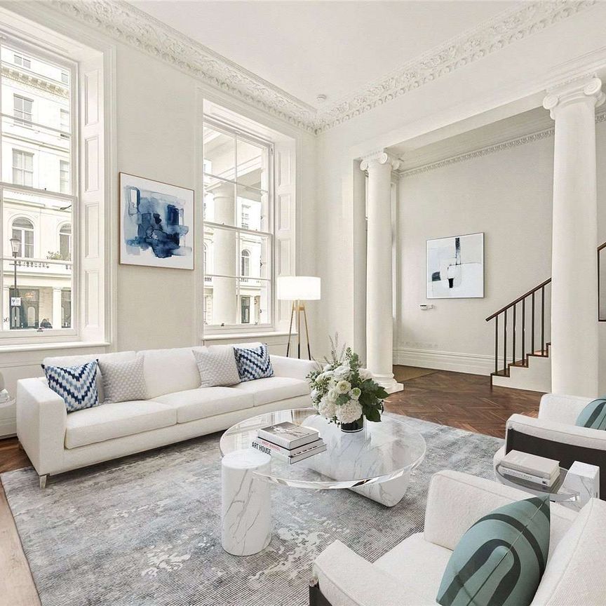 Located in the highly desirable The Lancasters development is this stunning two double bedroom apartment to let. Finished to an exceptional standard - Photo 1