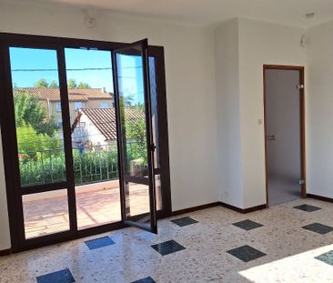 EXCLUSIVITÉ ESIMMO remis à neuf T4 97.61 m2 MEUBLÉ AVEC JARDIN et TERRASSE À ISTRES, - Photo 3
