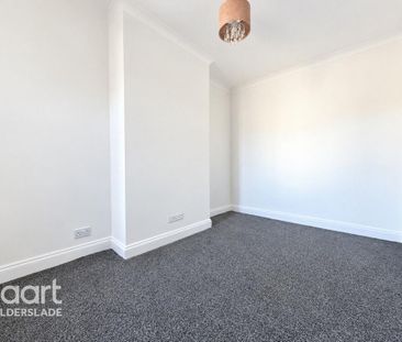 3 bedroom terraced house to rent - Photo 6