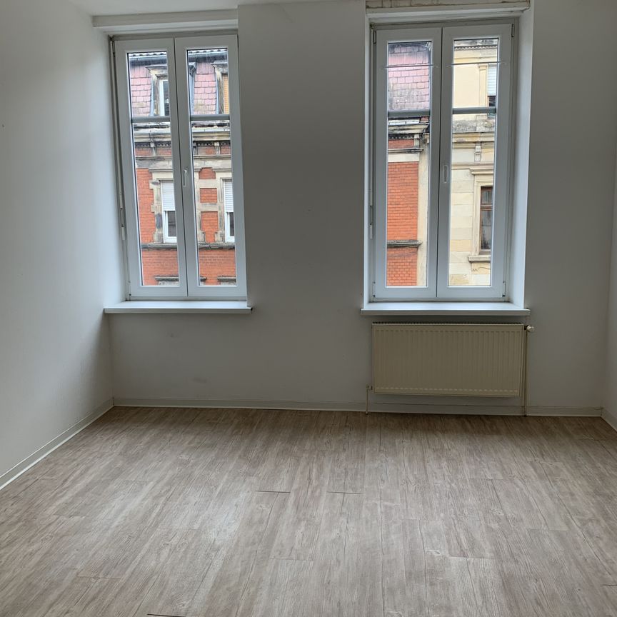 Location Appartement 2 pièces 47m² SARREGUEMINES 57200 - Photo 1