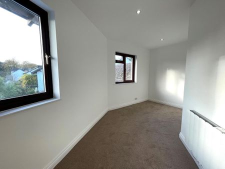 3 bedroom semi-detached house to rent - Photo 2