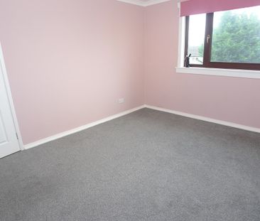 Property to let in Dundee - Photo 1