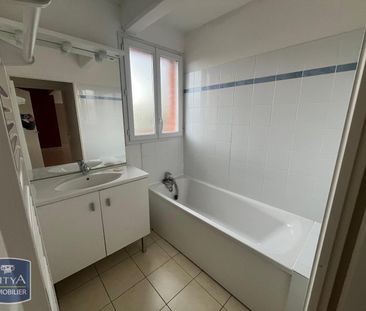 Location Appartement 4 pièces 82m² MAUBEUGE 59600 - Photo 6