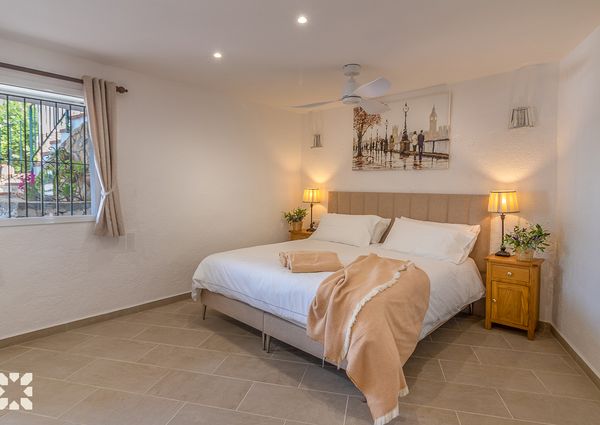 Rent villa VERMELL