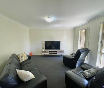 4 Bedroom Furnished Property - Photo 2