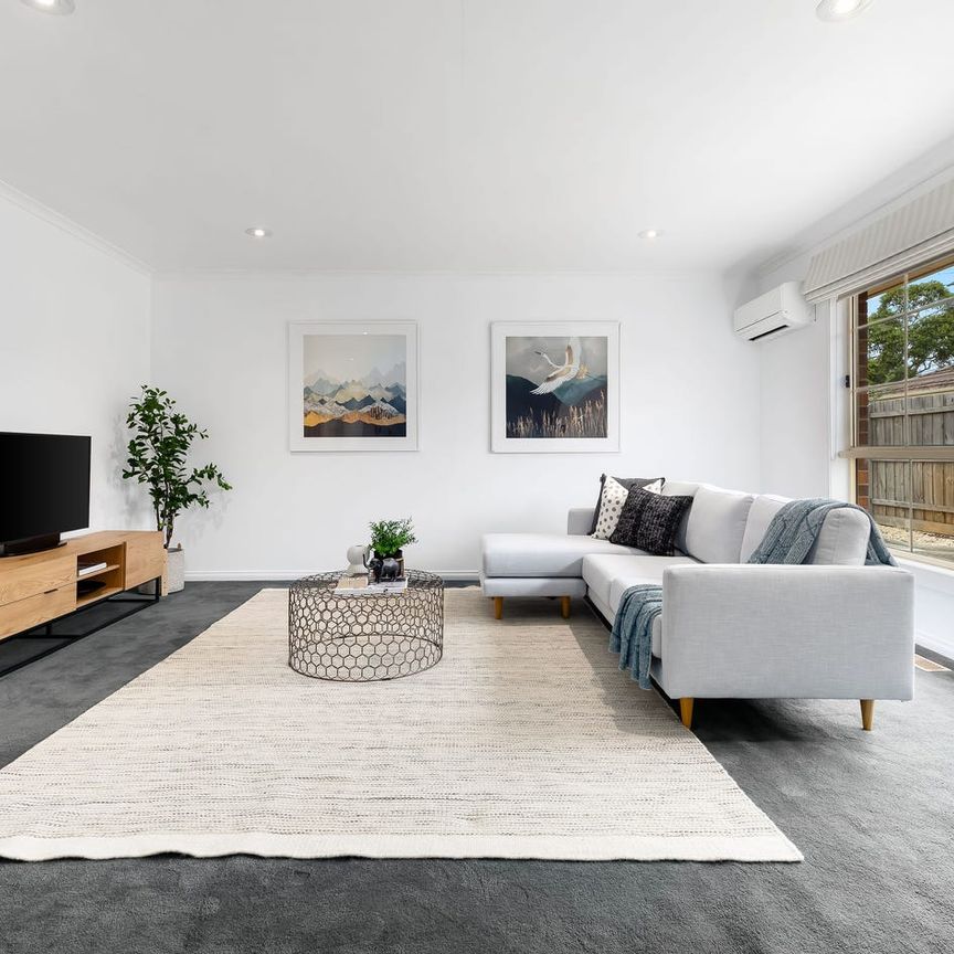 ENJOY THE NATURE OF EDWARDES LAKE - Photo 1