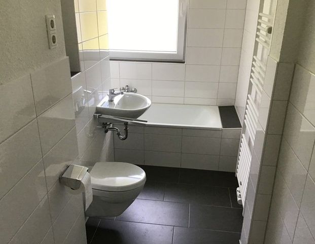 Wohn(t)raum: individuelle 3-Zimmer-Wohnung - Photo 1