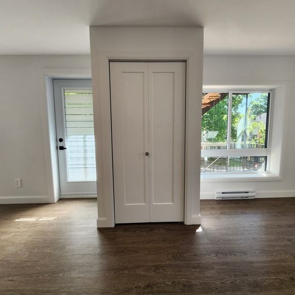 4 ½ RÉNOVÉ À LOUER – 1195$/MOIS – DISPON - Photo 1