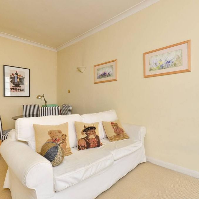 1 bedroom flat to rent - Photo 1