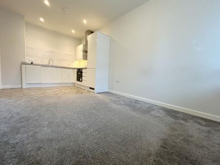 1 bedroom apartment to rent - Photo 4