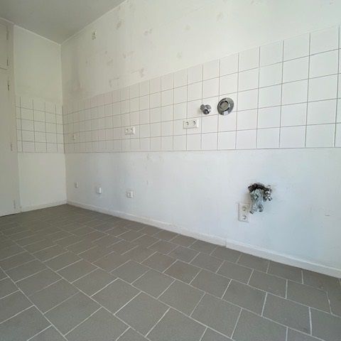 *** Charmante 2-Zimmerwohnung mit großem S-W-Balkon in ruhiger Lage! *** - Photo 1