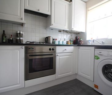2 bedroom terraced house to rent - Photo 6