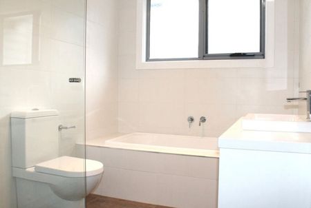 Home with Bayside Living - Photo 3