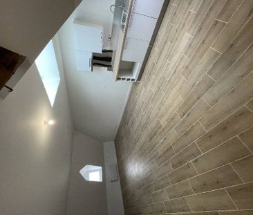 Location Appartement 2 pièces 56m² - Photo 1