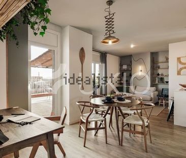 Alquiler de ático en Calle del Rosselló - Photo 5