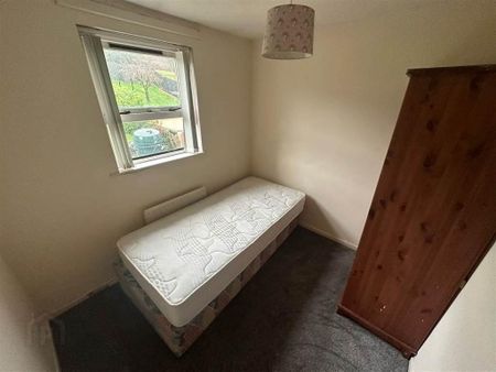 43 Patrician Park, Newry, BT35 8NF - Photo 2