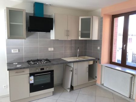 Location Maison 6 pièces 90m² REMIREMONT 88200 - Photo 4