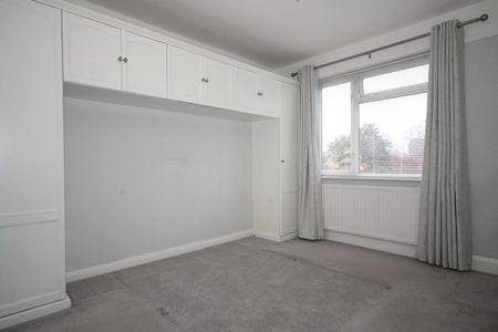 Prairie Road, Addlestone - Photo 3