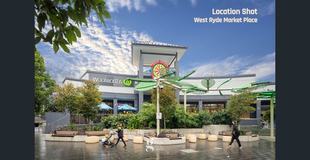 Spacious 1 Bedroom Unit In Prime Location! Close to Shops and Transport! - Photo 1