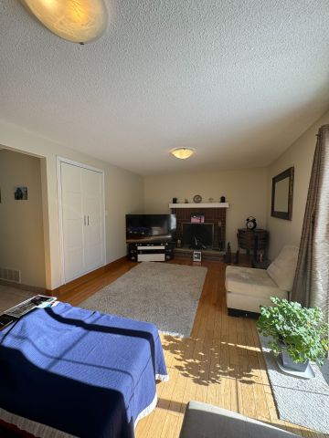 For Lease - 271 Weldrick Road, Richmond Hill, Ontario - Photo 4
