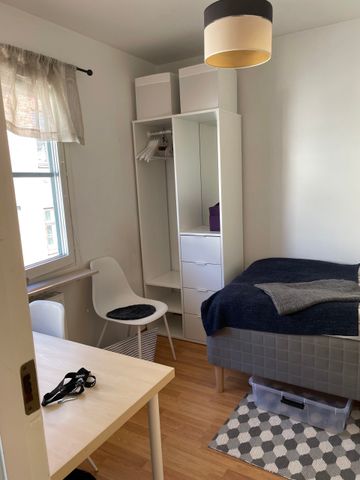 Rum (2/2) i centralt gathus - Photo 3