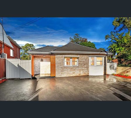 52 Wall Park Avenue, Seven Hills, NSW 2147 - Photo 1