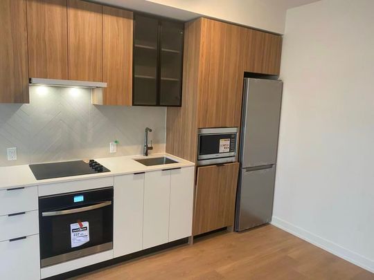 For Lease - 1037 The Queensway N/A Unit# 714, Toronto, Ontario - Photo 1