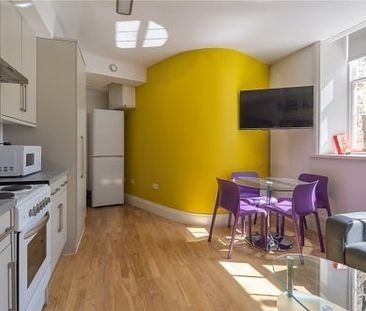 Tite Hall, Huddersfield, HD1 - Photo 4