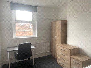 Student Properties to Let - Photo 1