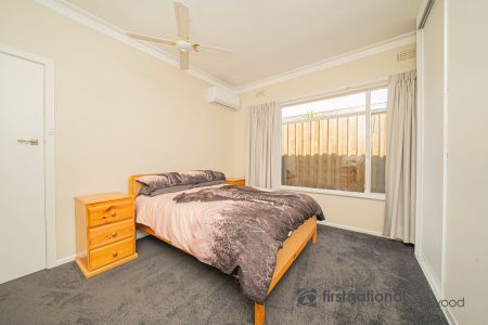 Renovated & Spacious Three-Bedroom Home in Prime Burwood Location - Photo 4