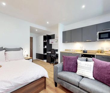 Studio to rent - Photo 2