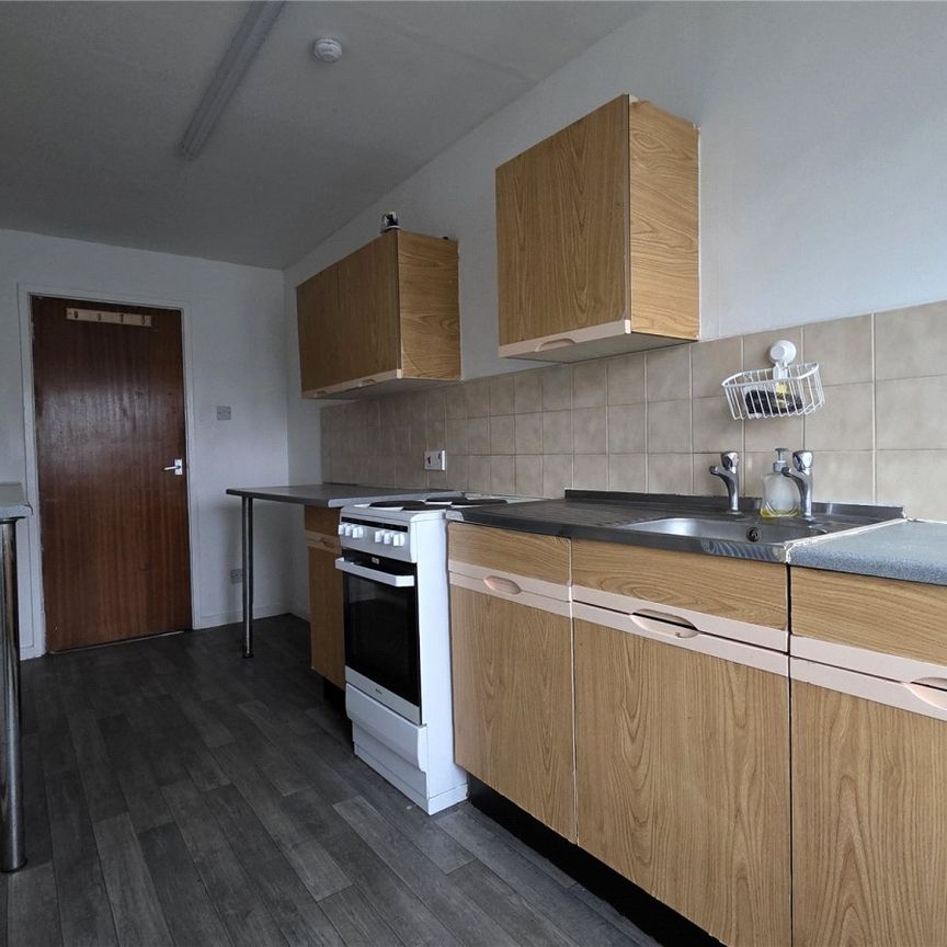 Downing Street, Nottingham, Nottinghamshire, NG6 - Photo 1