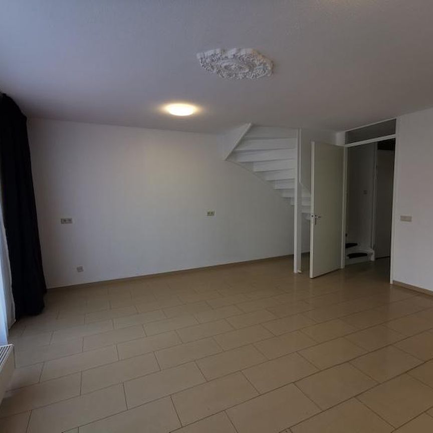 Kerstomaatplantsoen 1104 VE Amsterdam - Photo 1