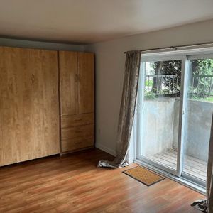 APPARTEMENT/ LOGEMENT À LOUER 2½ ST-JÉROME - Photo 2