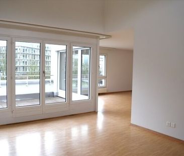 Apartment - Photo 4