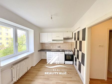 Pronájem bytu 1+1 31 m² - Photo 3