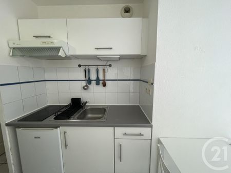 Location Appartement 1 pièce 26m² MONT DE MARSAN 40000 - Photo 2