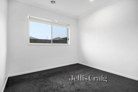 43 Wexford Street, Alfredton - Photo 3