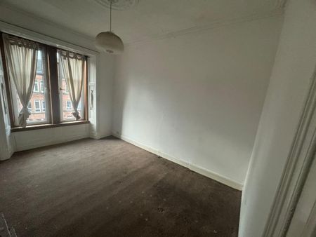 3 bedroom flat to rent - Photo 2