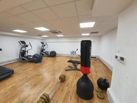 1 bedroom apartment to rent - Photo 5