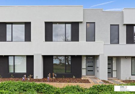 11/50 Plush Circuit, Epping, VIC, 3076 - Photo 2