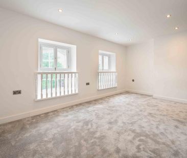 2 bedroom maisonette to rent - Photo 3