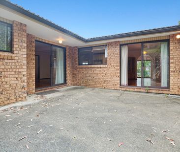 Spacious & Elevated Family Home - Photo 5